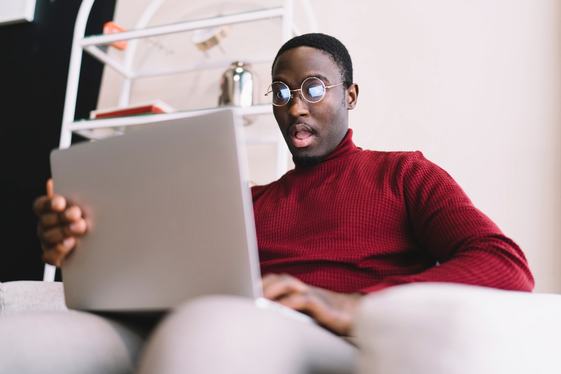 Imagem sem texto alternativo